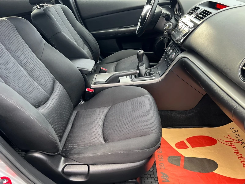 Mazda 6 2.0i Фейслифт/ЕВРО 5/RVM/PDC/Сервизна история/, снимка 14 - Автомобили и джипове - 53045359