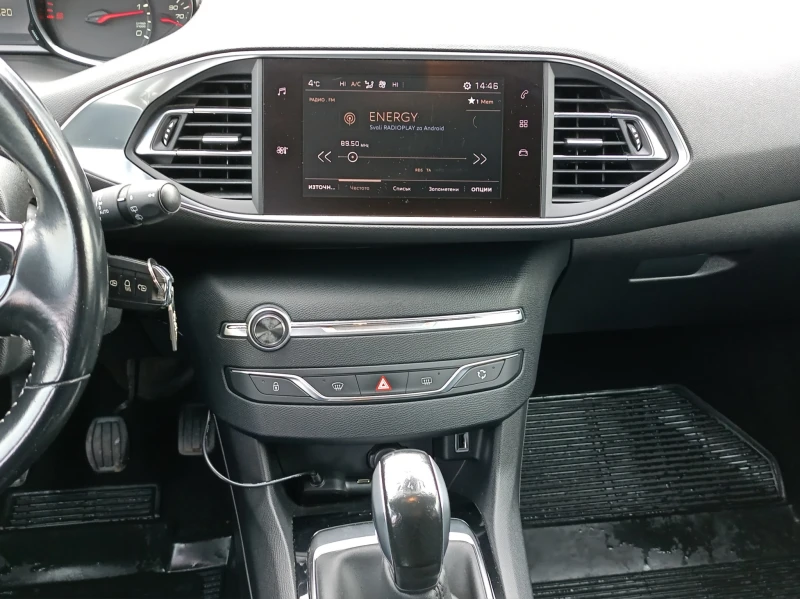 Peugeot 308 SW NEW ACTIVE 1.6 e-HDI 100 BVM5 EURO6, снимка 13 - Автомобили и джипове - 53261637