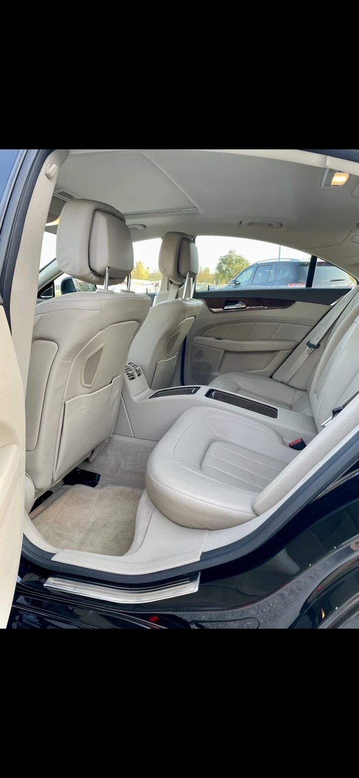 Mercedes-Benz CLS 550  - изображение 8