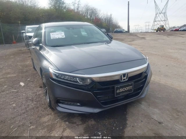 Honda Accord EX* PANO* KEYLESS* BLIND* КАМЕРА* ПОДГРЕВ* 80к км*, снимка 3 - Автомобили и джипове - 52861537