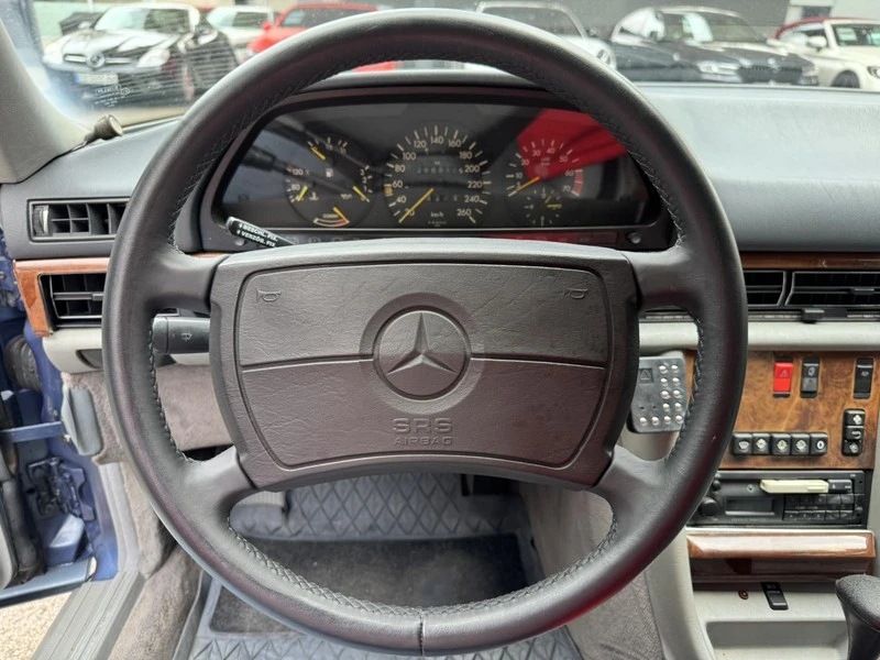 Mercedes-Benz S 560 SE, снимка 9 - Автомобили и джипове - 54089030
