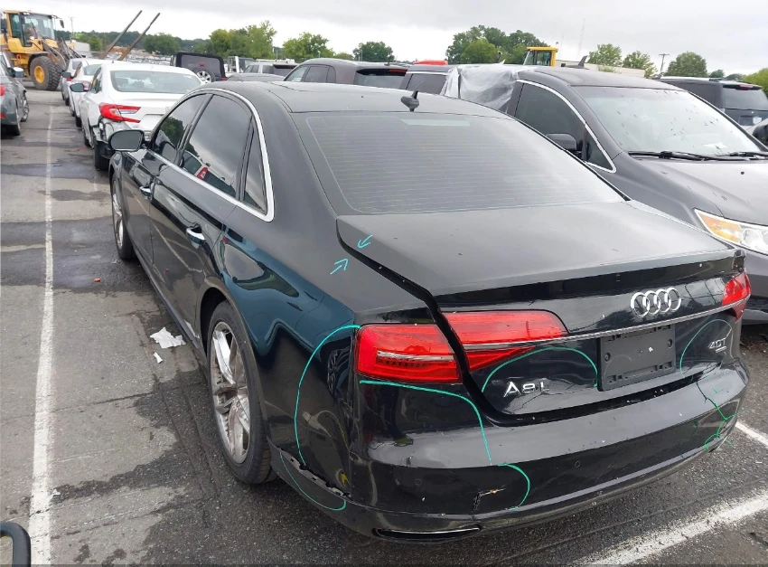 Audi A8 L 4.0T SPORT - изображение 4