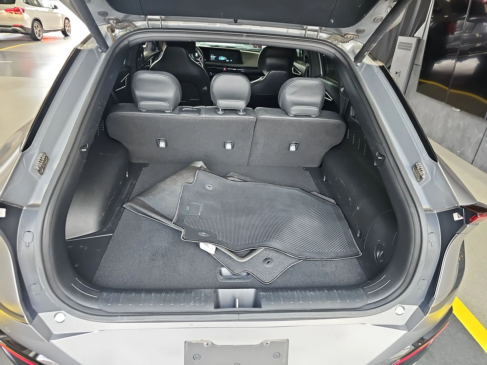 Kia EV6 DISTRONIK* HEADUP* * 360* LANE ASSIST* KEYLES | Mobile.bg   15