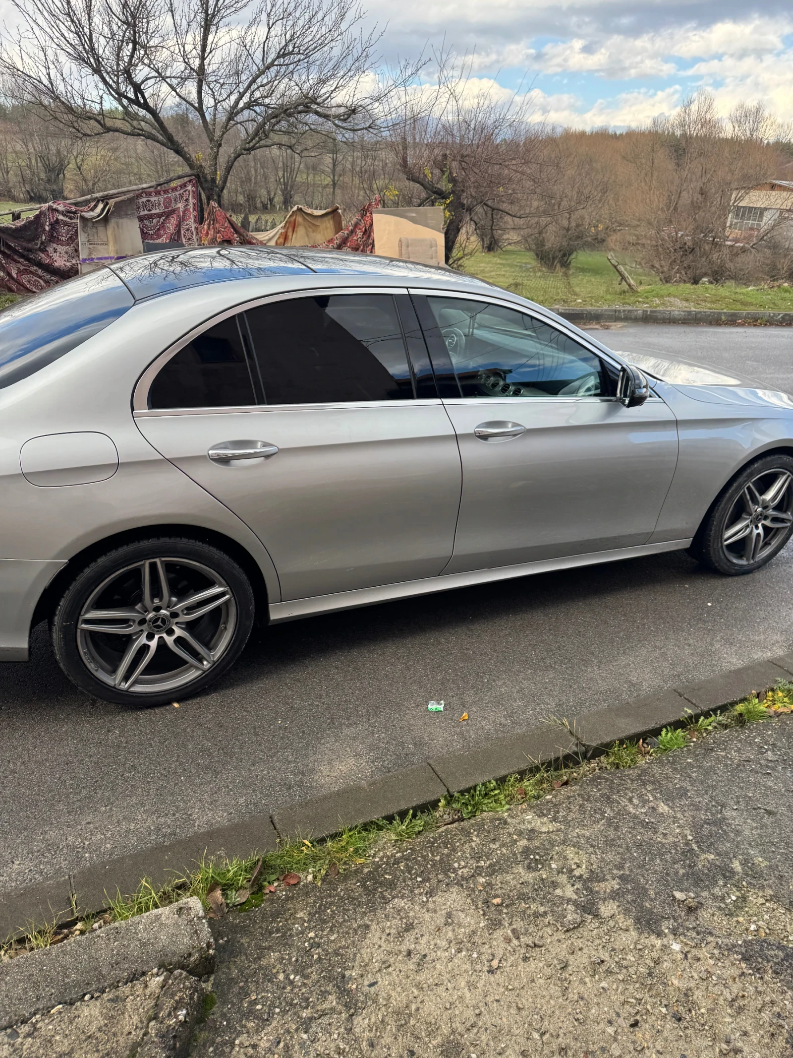 Mercedes-Benz E 220  - изображение 3