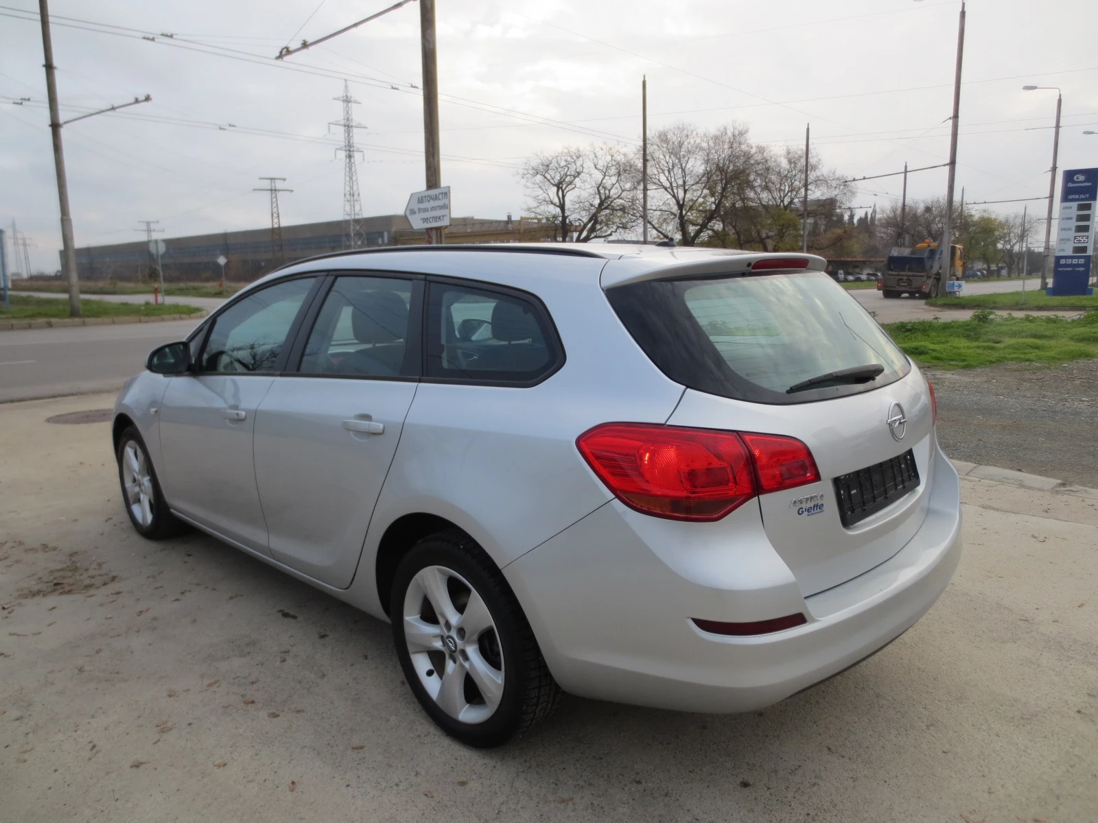 Opel Astra 1.4 i SPORTS TOURER | Mobile.bg   6