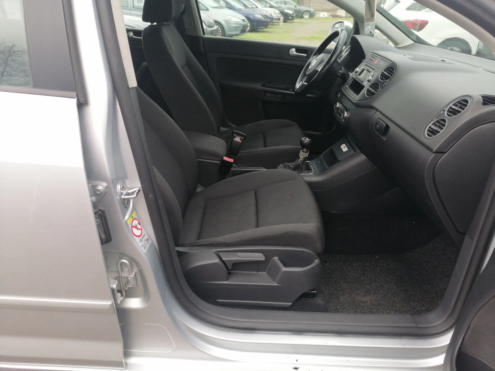 VW Golf Plus FACELIGT 6+ 1.6TDI | Mobile.bg � ����������� 13