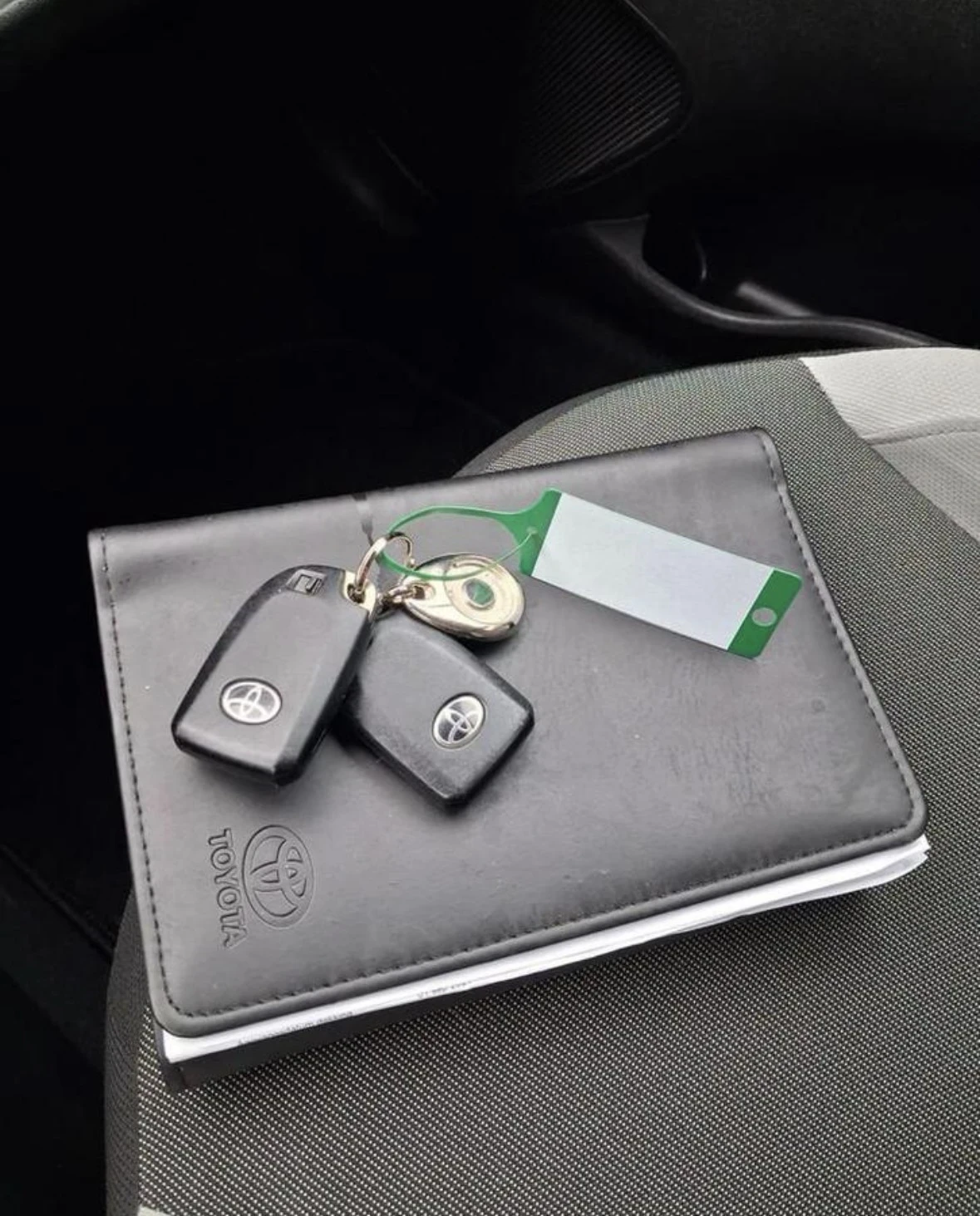 Toyota Aygo 1.0 VVT-i x-clusiv | Mobile.bg � ����������� 12