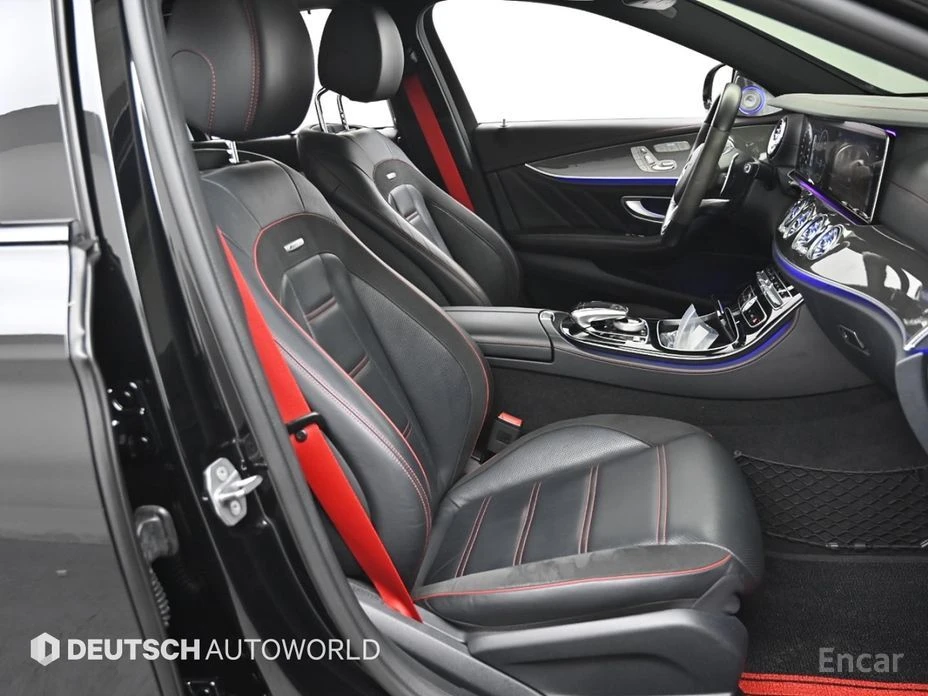 Mercedes-Benz E 43 AMG 4MATIC* BURMESTER* ПАНО* HEADUP* КАМЕРИ* 360* , снимка 8 - Автомобили и джипове - 54147354