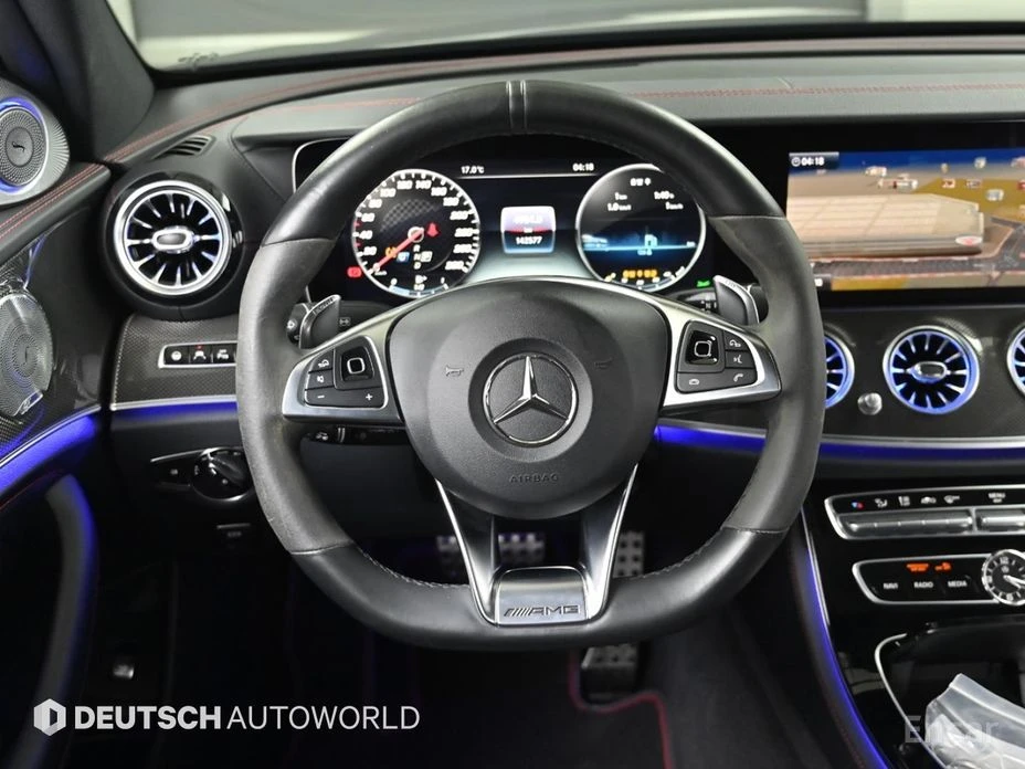 Mercedes-Benz E 43 AMG 4MATIC* BURMESTER* ПАНО* HEADUP* КАМЕРИ* 360* , снимка 5 - Автомобили и джипове - 54147354