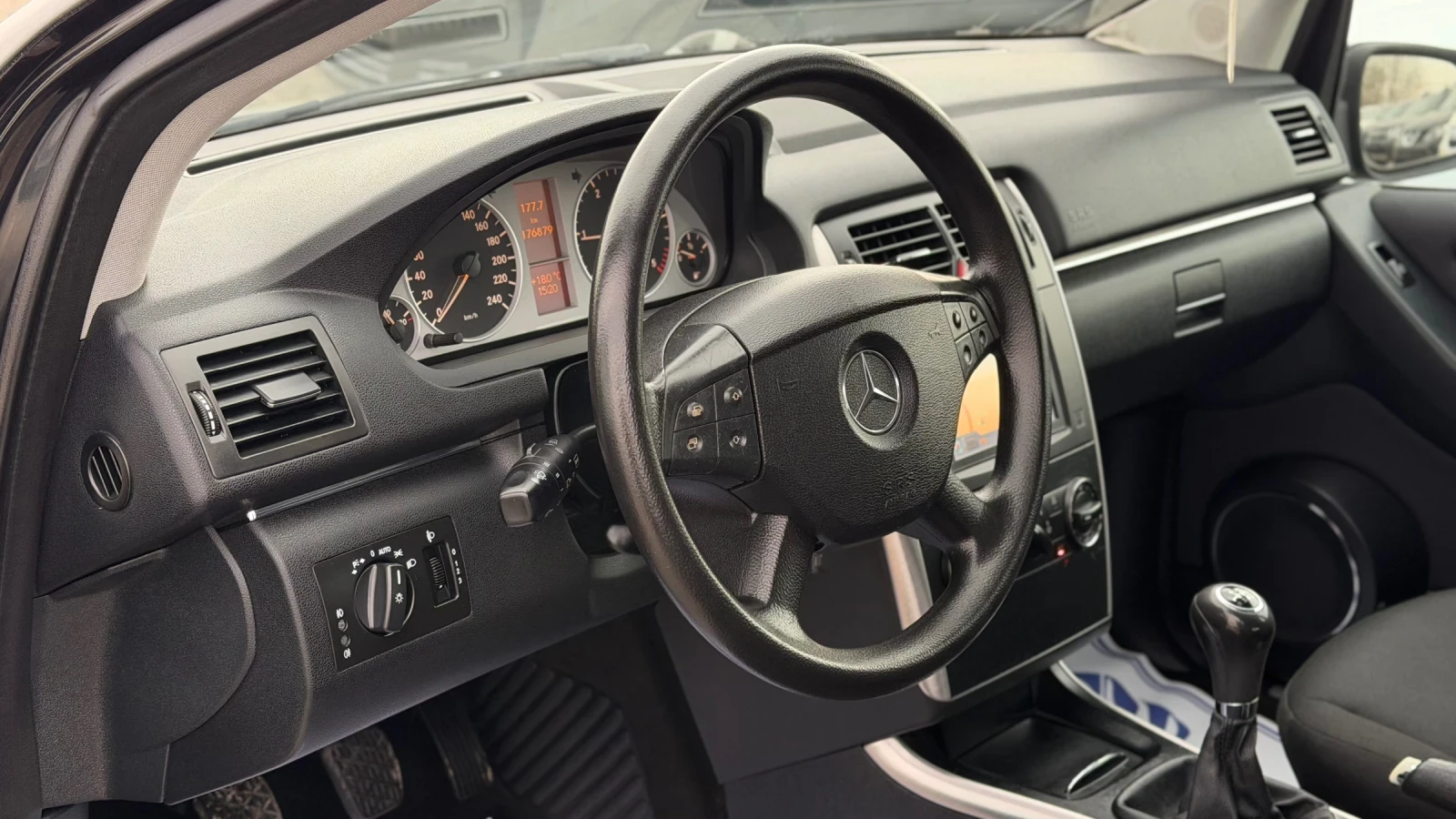 Mercedes-Benz B 180 2.0CDI 110kc * FACE * NAVI * 6 ��������  | Mobile.bg � ����������� 11