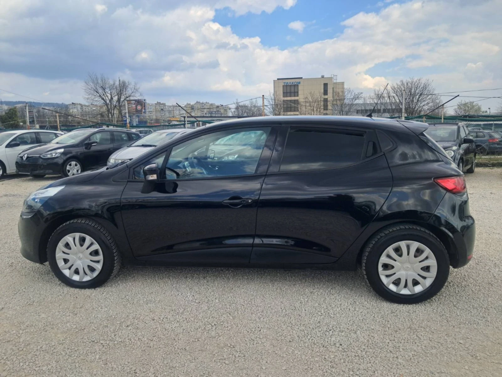 Renault Clio 1.2 БЕНЗИН, снимка 8 - Автомобили и джипове - 54299528