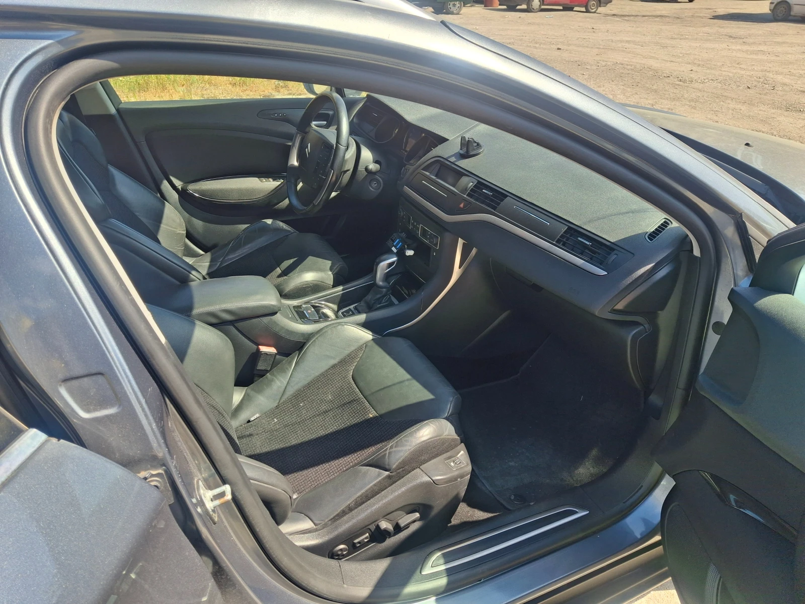 Citroen C5 3.0 V6, снимка 9 - Автомобили и джипове - 54382655