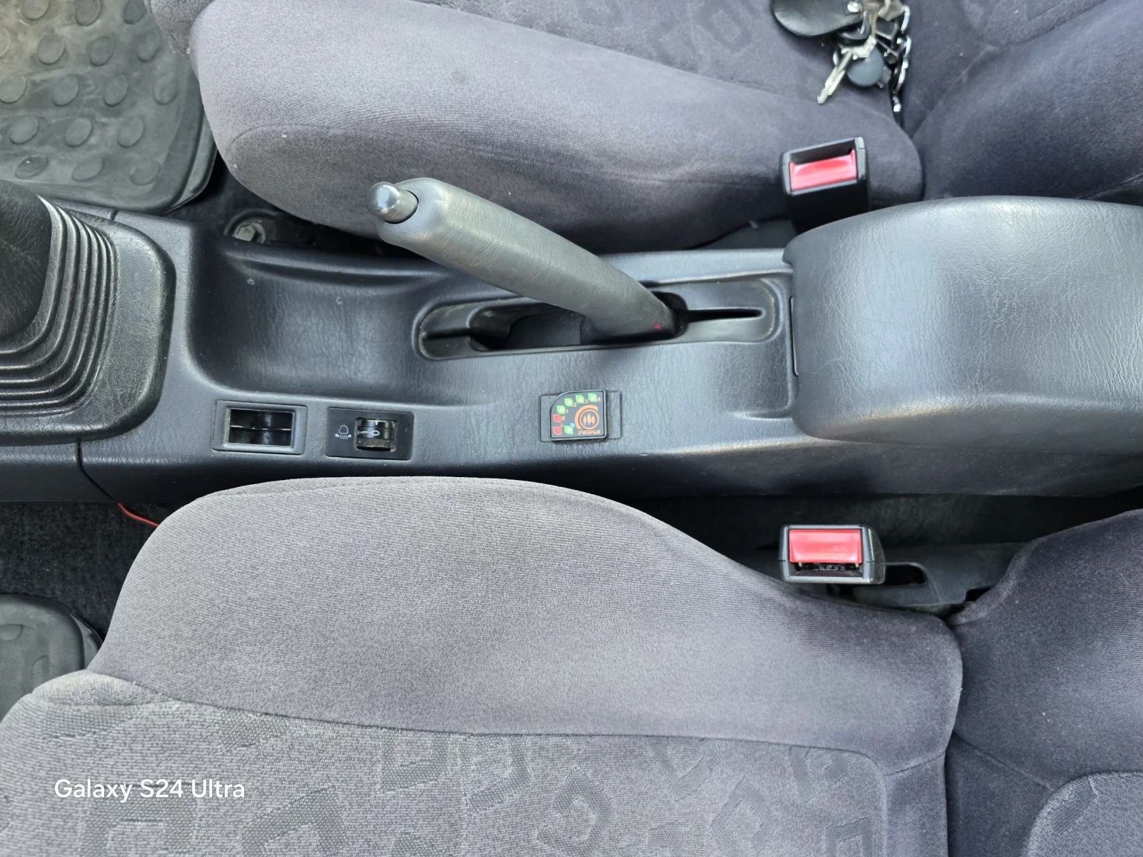 Toyota Corolla, снимка 7 - Автомобили и джипове - 54424213