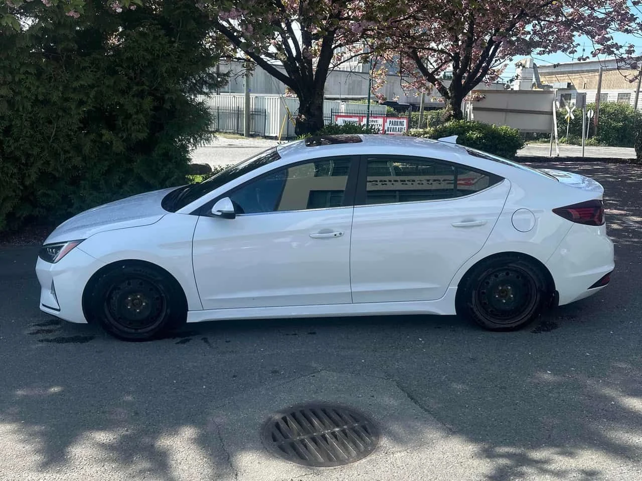 Hyundai Elantra * Sport * CARFAX * ���� * KEYLESS * �������� | Mobile.bg � ����������� 2