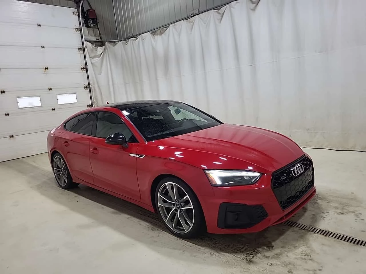 Audi A5 * CARFAX * АВТОКРЕДИТ БЕЗ ПЪРВОНАЧАЛНА ВНОСКА, снимка 2 - Автомобили и джипове - 54678398