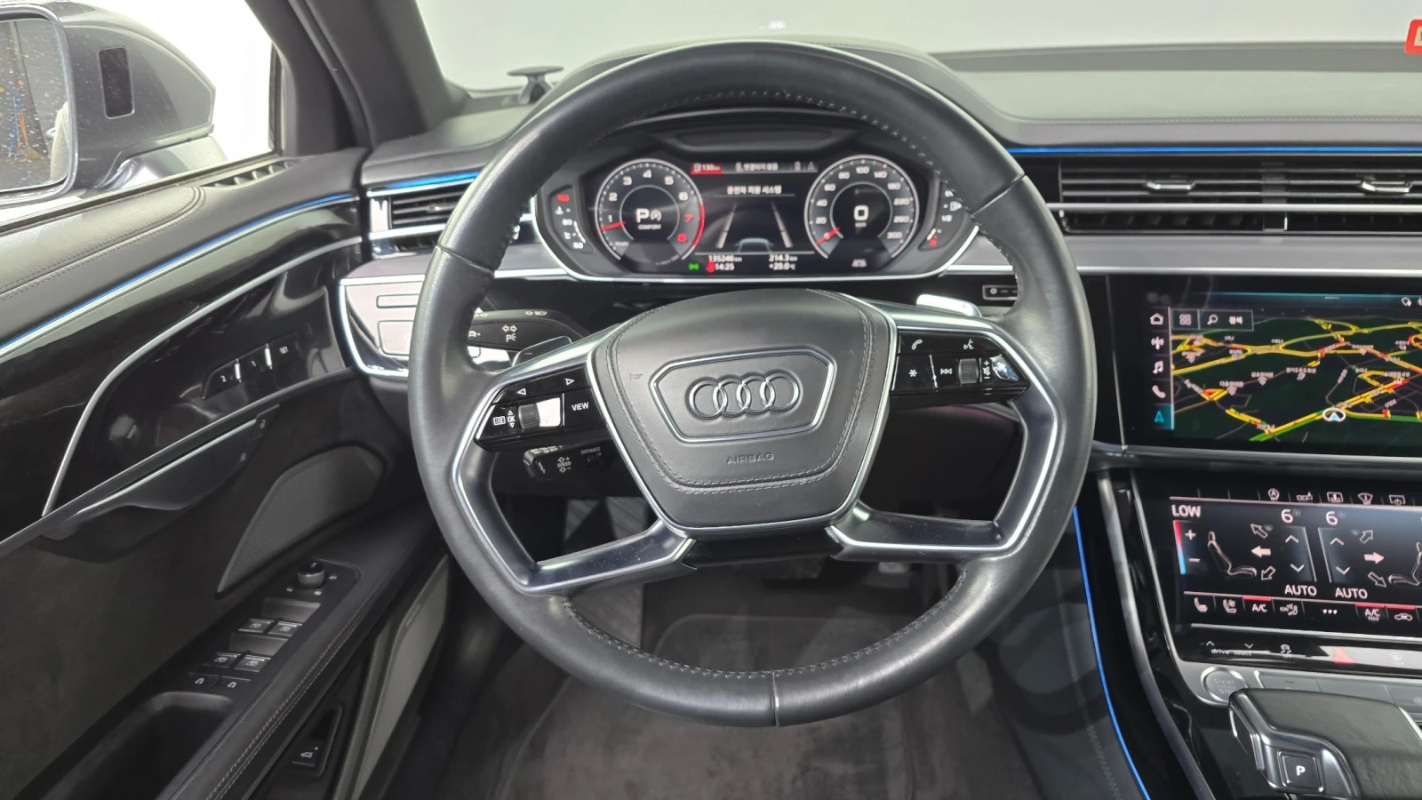 Audi A8 55 TFSI, снимка 14 - Автомобили и джипове - 54826117