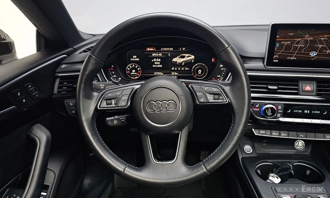 Audi A5 PREMIUM* DISTRONIC* ПОДГРЕВ* КАМЕРА* ШИБИДАХ, снимка 10 - Автомобили и джипове - 54972604