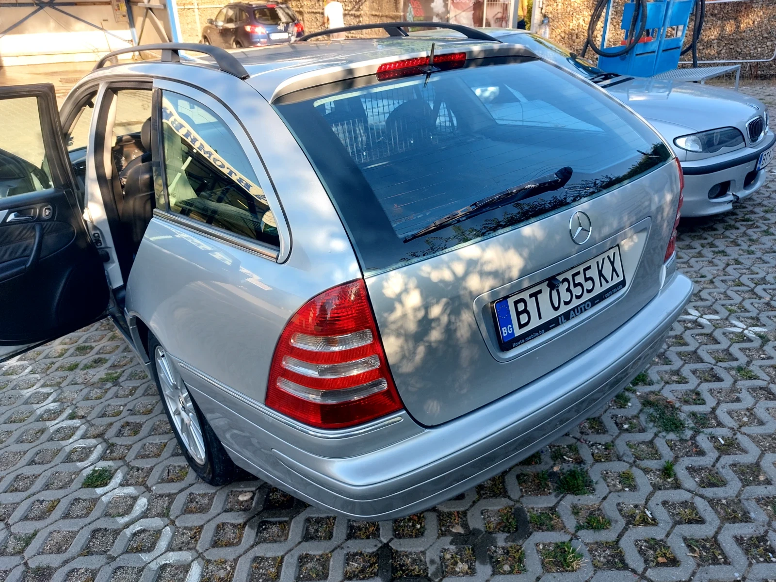 Mercedes-Benz C 200 Фейслифт 122к.с, снимка 4 - Автомобили и джипове - 55581667