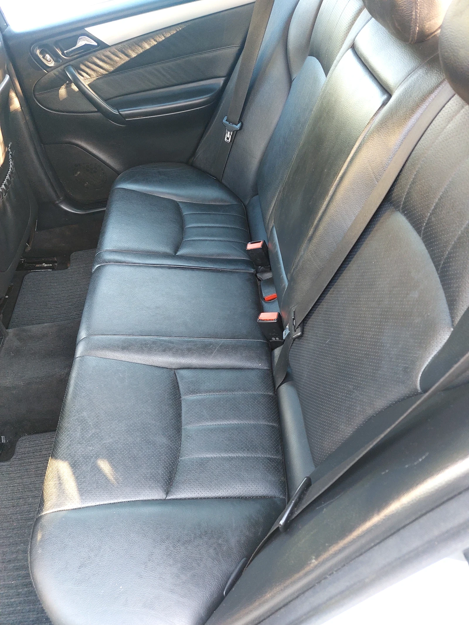 Mercedes-Benz C 200 Фейслифт 122к.с, снимка 9 - Автомобили и джипове - 55581667