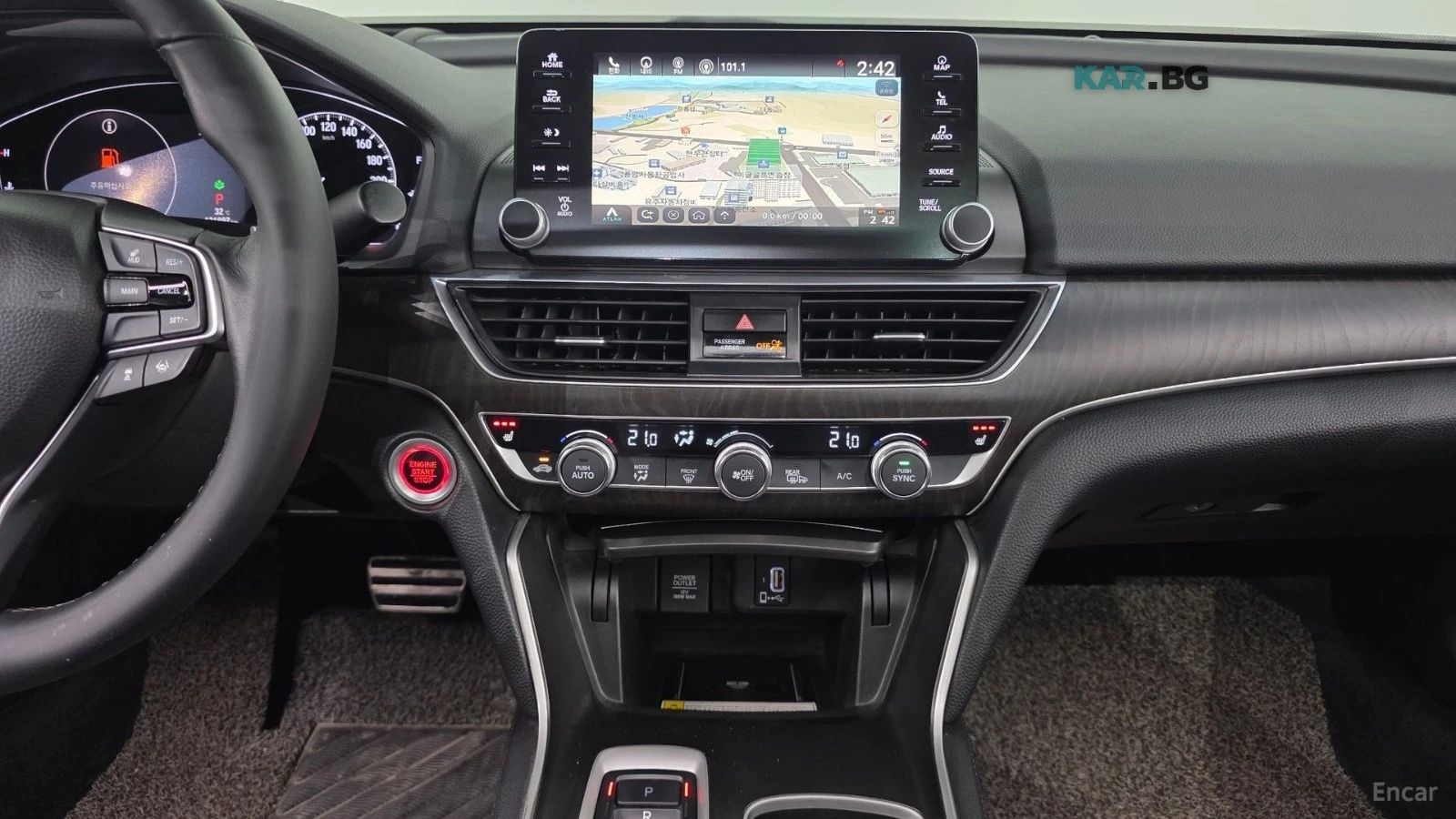 Honda Accord 2.0T* SPORT* КОЖА* ПОДГРЕВ* ШИБИДАХ* КАМЕРА* NAVI*, снимка 16 - Автомобили и джипове - 55692659