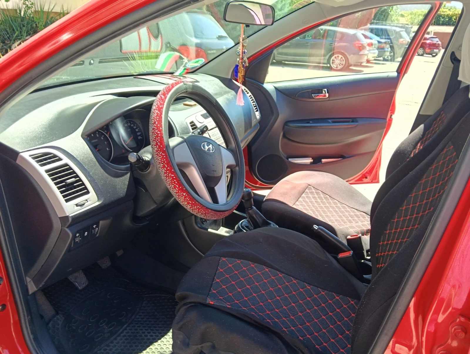 Hyundai I20, снимка 6 - Автомобили и джипове - 55717132
