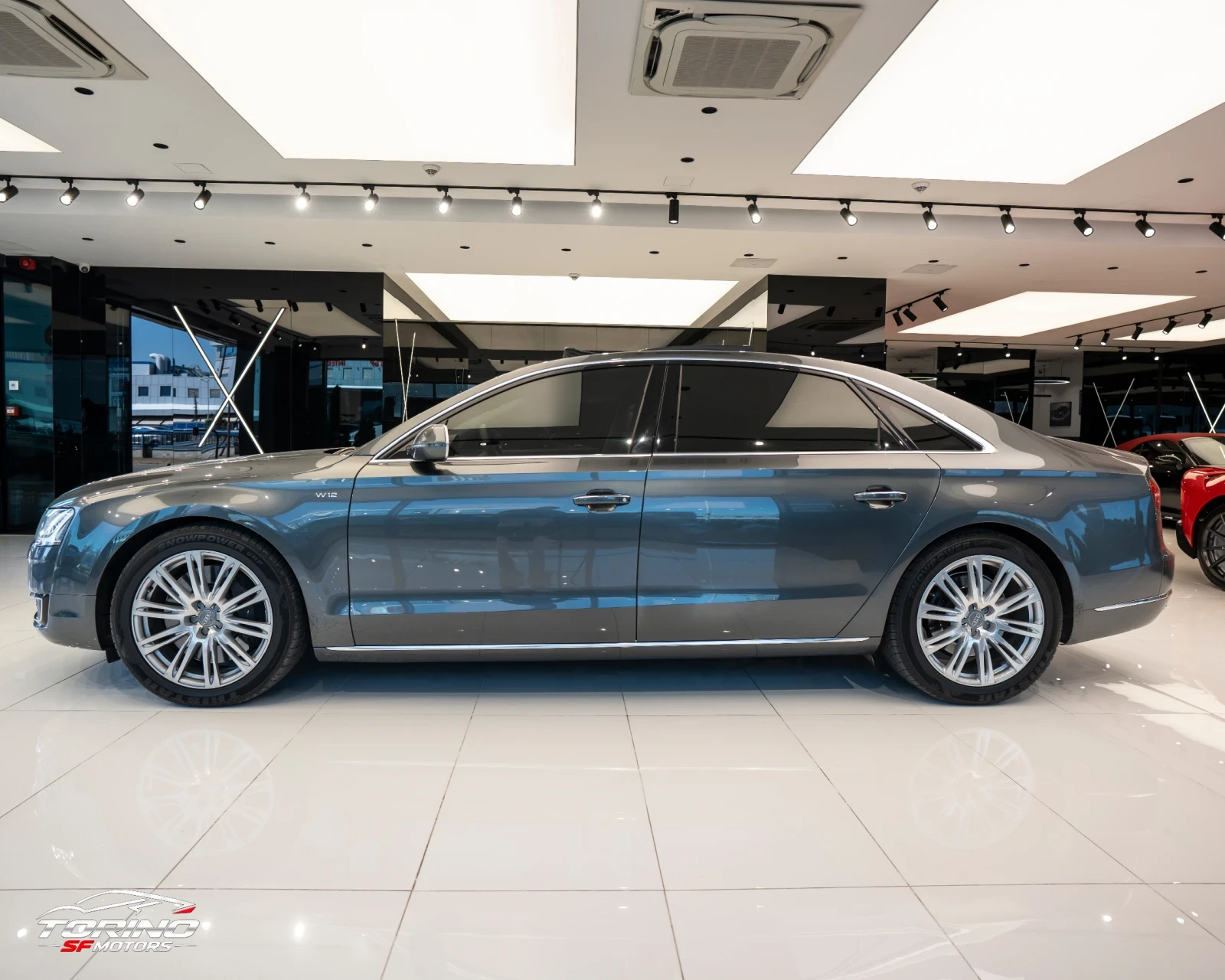 Audi A8 3xTV* LONG* QUATTRO* B&O* SOFTCLOSE* FULLMAXX* , снимка 2 - Автомобили и джипове - 56138868