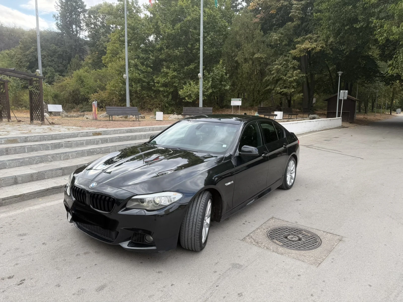 BMW 520 F10, снимка 4 - Автомобили и джипове - 56329777
