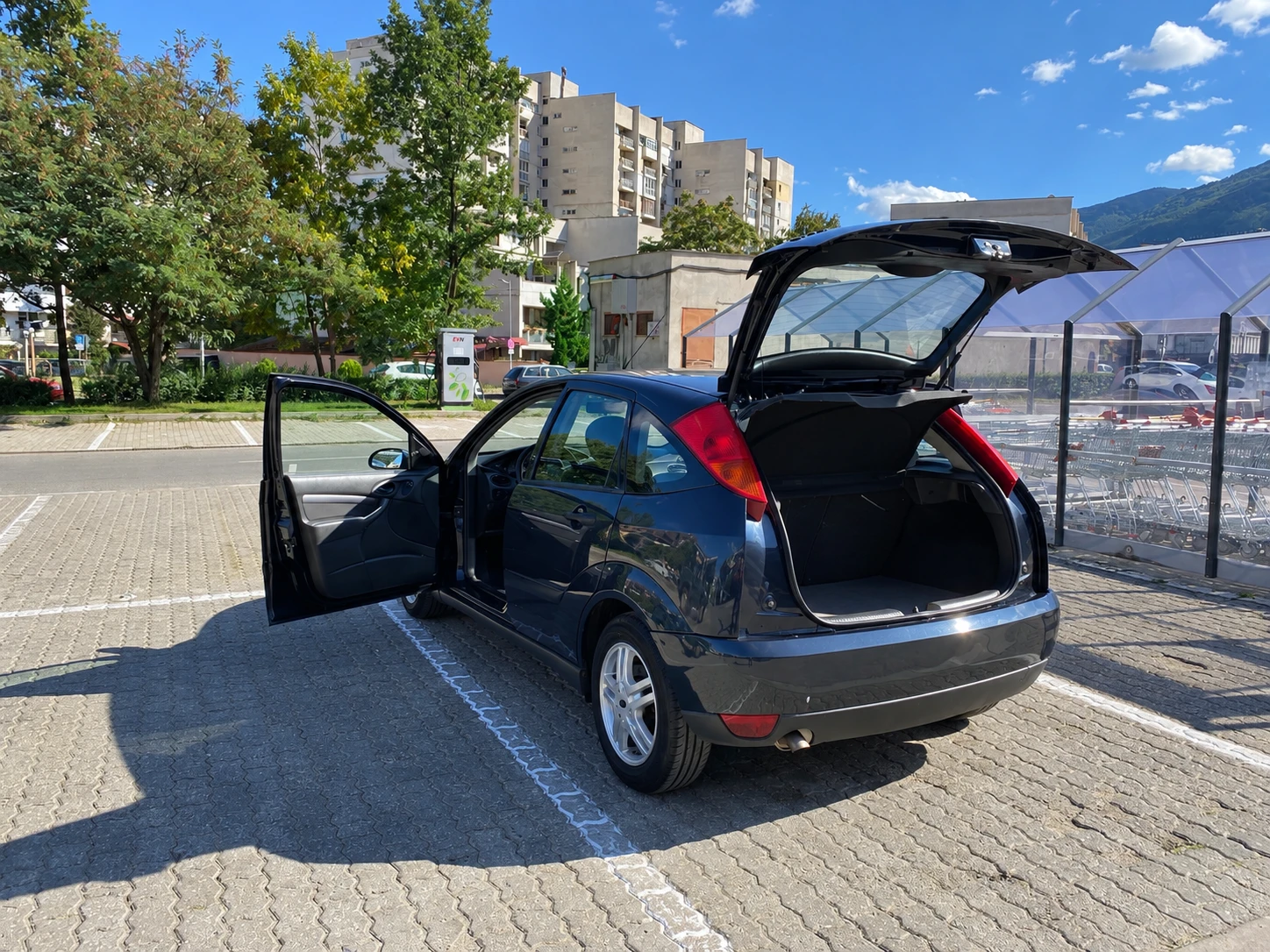 Ford Focus 1.8 TDCi, снимка 11 - Автомобили и джипове - 56345464