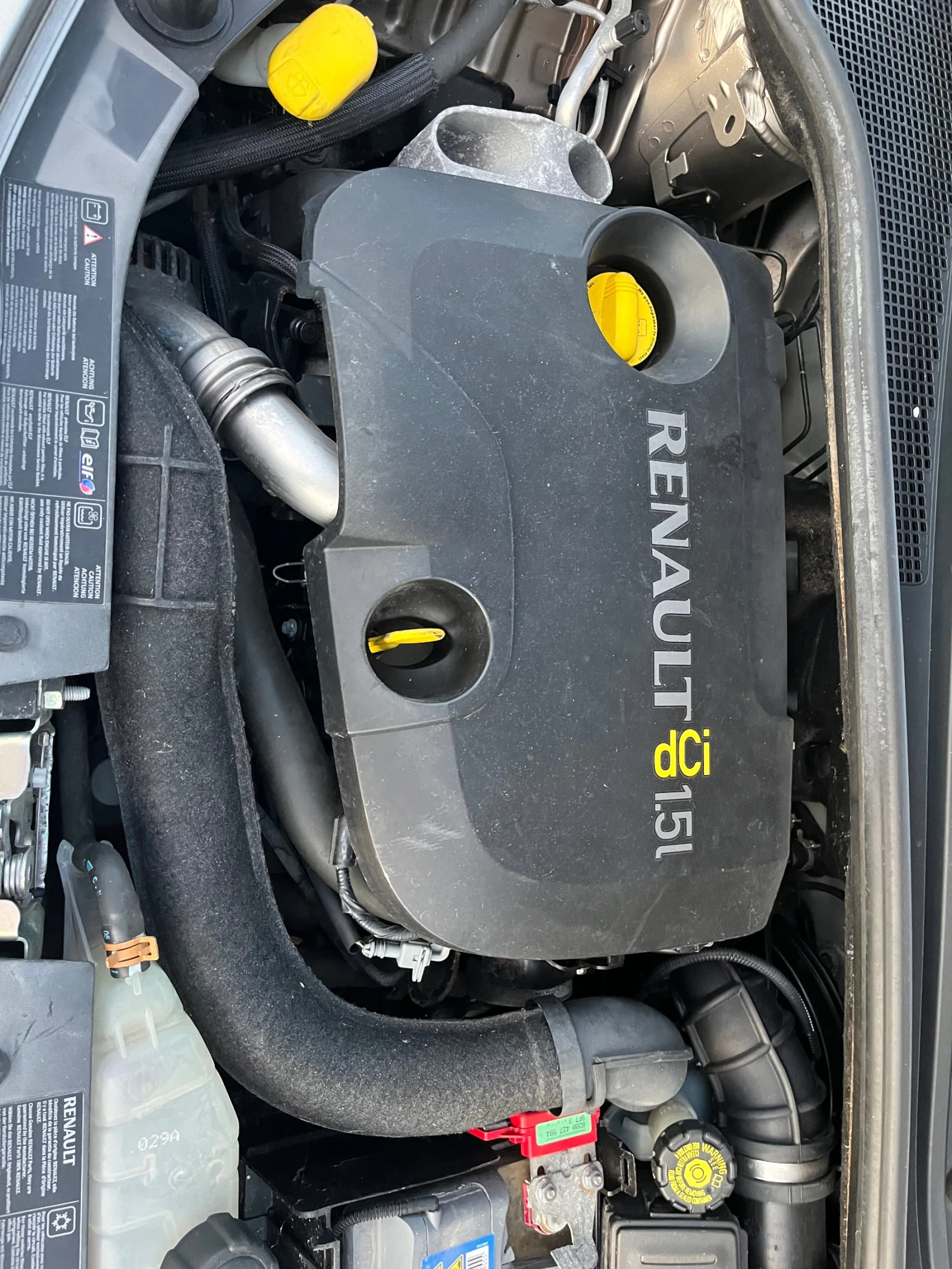 Renault Clio 1.5DCI-85-ITALIA, снимка 15 - Автомобили и джипове - 56367816