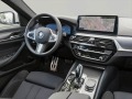 BMW 530 e xDrive = M-Sport= Shadow Line Гаранция, снимка 5 - Автомобили и джипове - 45745081