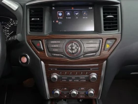 Nissan Pathfinder 3.5 Бензин 4x4, снимка 6