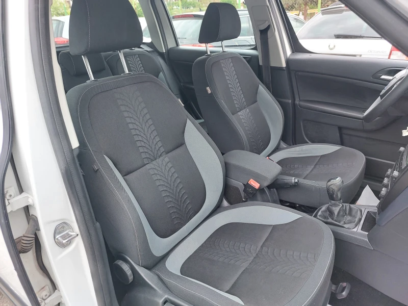 Skoda Yeti 2.0TDI* 6-speed.* 4Х4* 36м. х 411лв.* , снимка 11 - Автомобили и джипове - 50190139