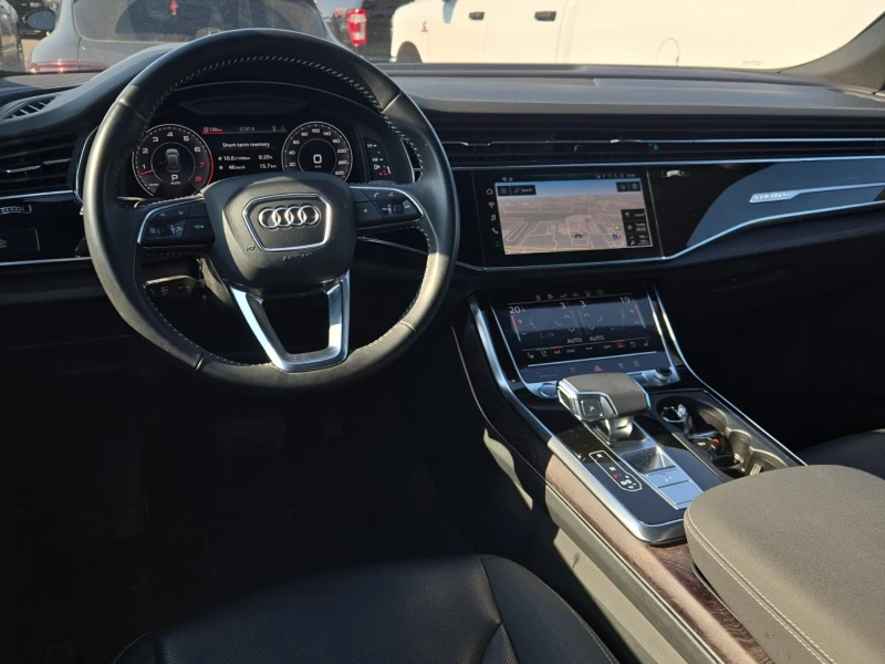 Audi Q8 Тechnik* S-Line* B&O* Пано* Подгрев, снимка 7 - Автомобили и джипове - 52317919