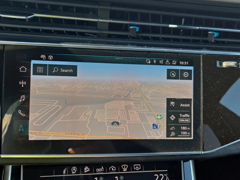 Audi Q8 Тechnik* S-Line* B&O* Пано* Подгрев, снимка 11 - Автомобили и джипове - 52317919