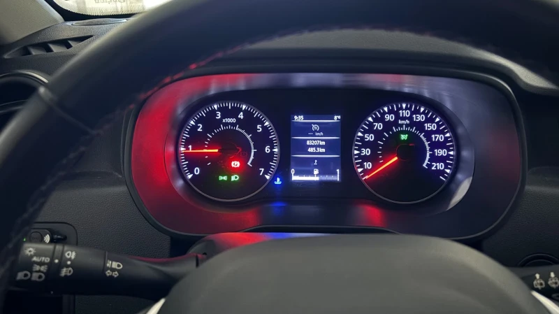 Dacia Duster 1.5 dCi Prestige, снимка 4 - Автомобили и джипове - 53218860