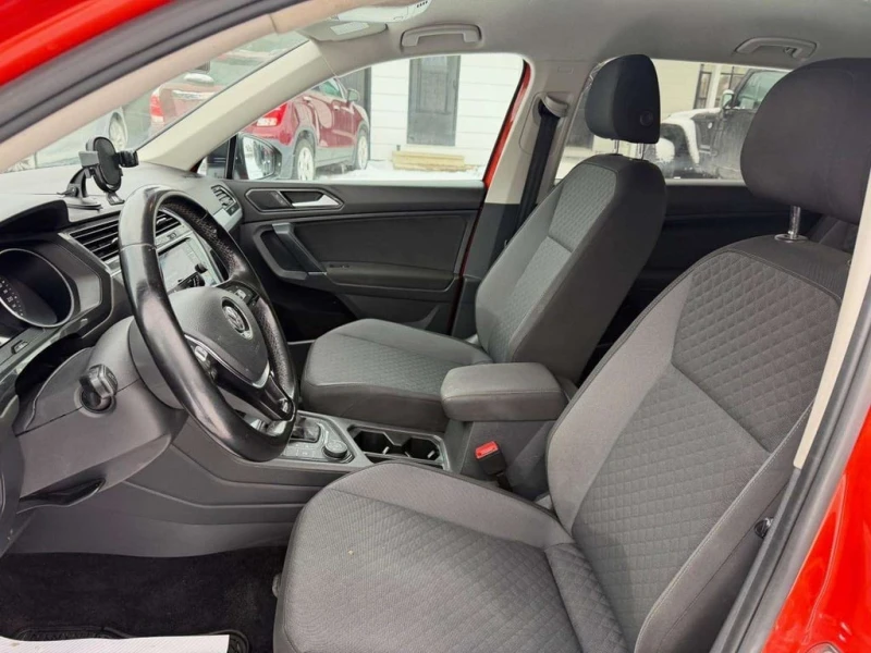 VW Tiguan * 4Motion S * CARFAX * ЦЕНА ДО БГ, снимка 9 - Автомобили и джипове - 53418981