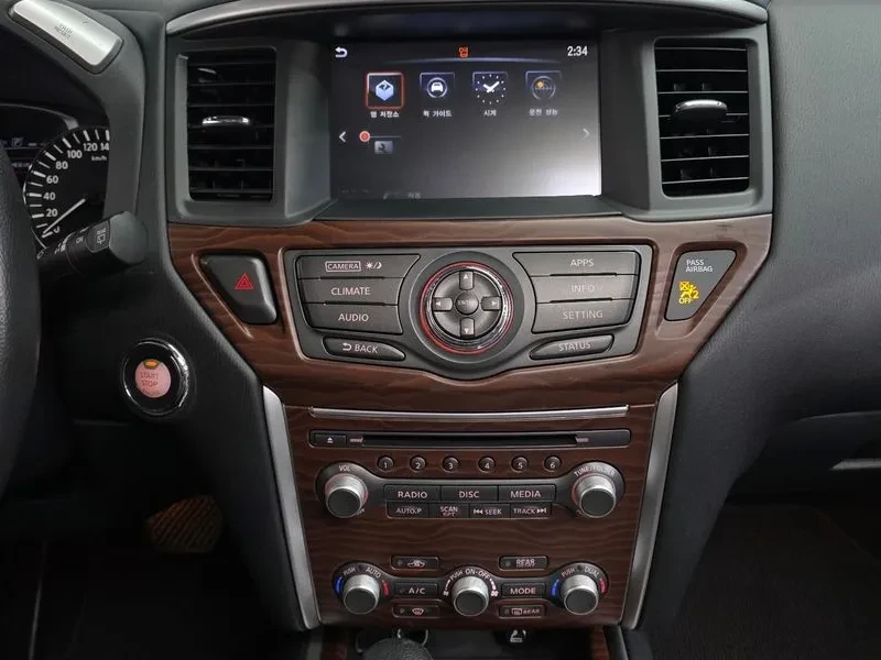 Nissan Pathfinder 3.5 Бензин 4x4, снимка 6 - Автомобили и джипове - 55747885