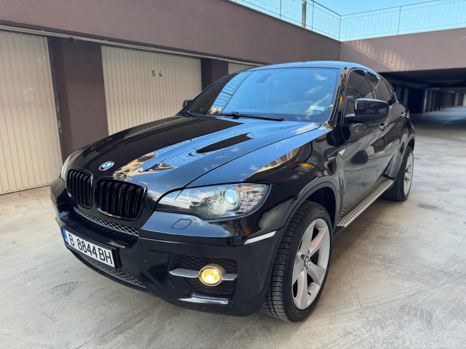 BMW X6 40d/8ск/Вс.Екстри/Бартер/Лизинг, снимка 1