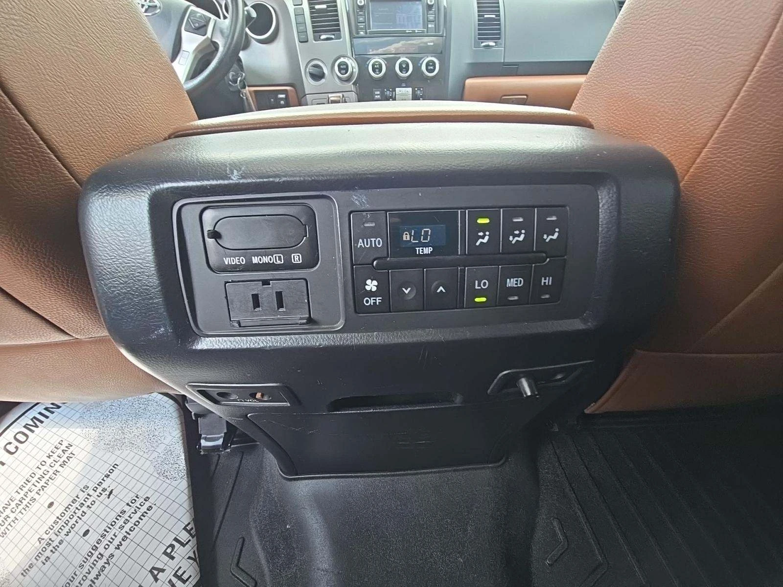 Toyota Sequoia PLATINUM EDITION* AWD* 7 МЕСТНА* КЛИП НА МОТОРА - изображение 9