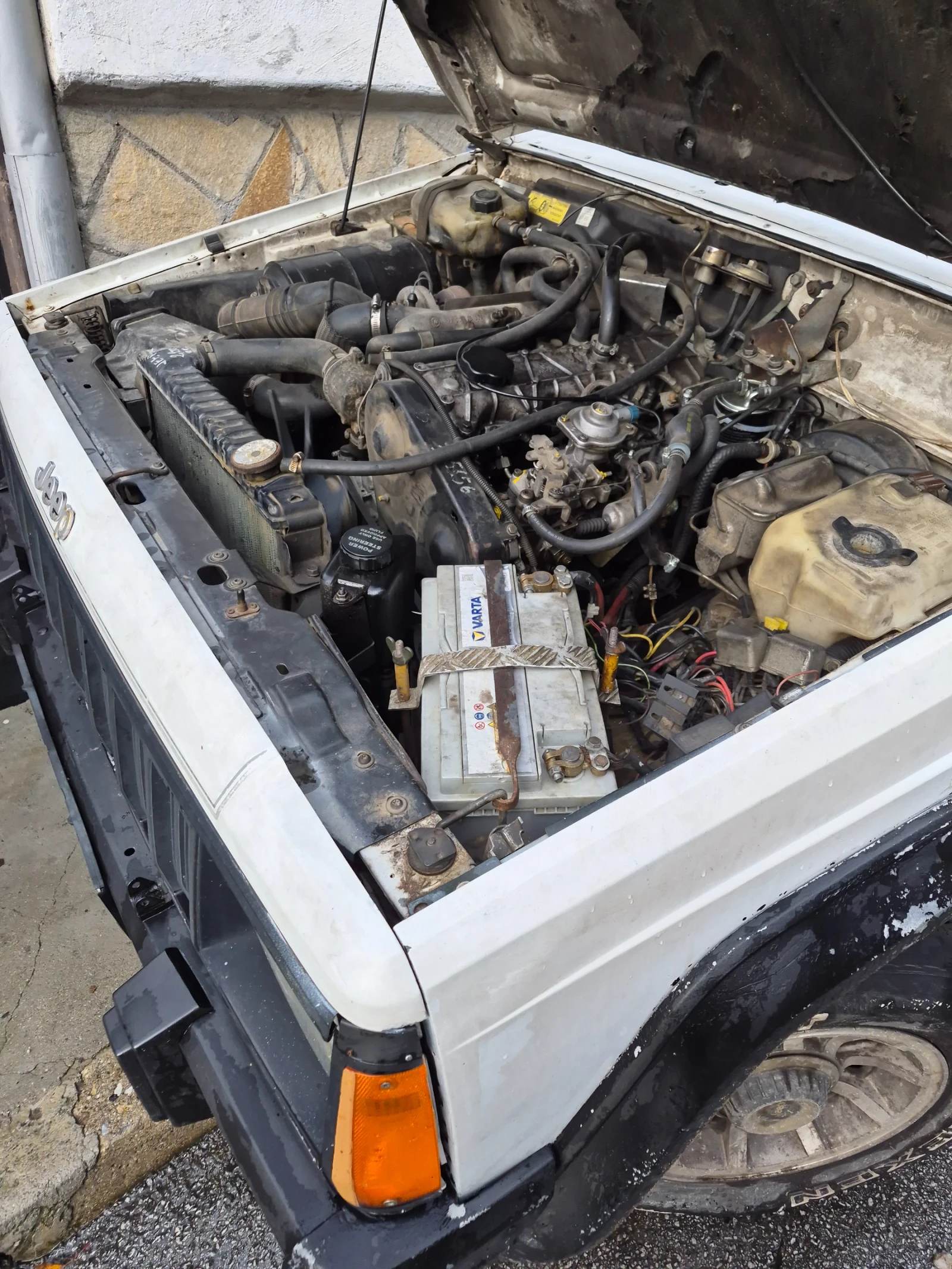 Jeep Cherokee  - изображение 6