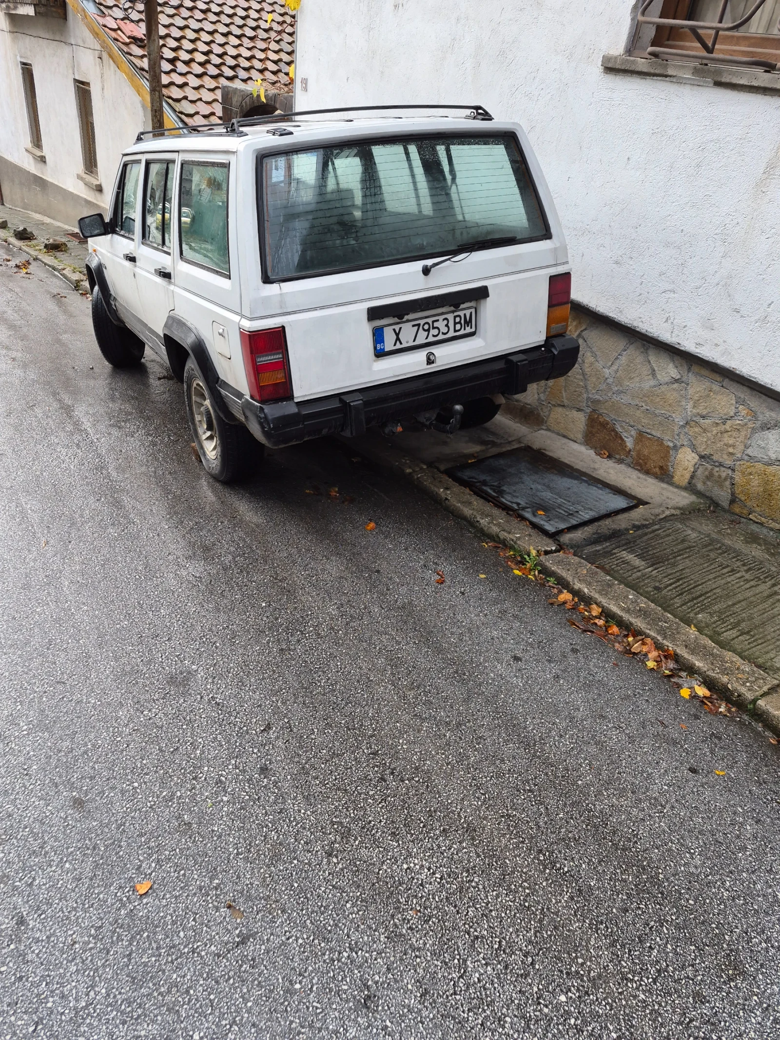 Jeep Cherokee  - изображение 2