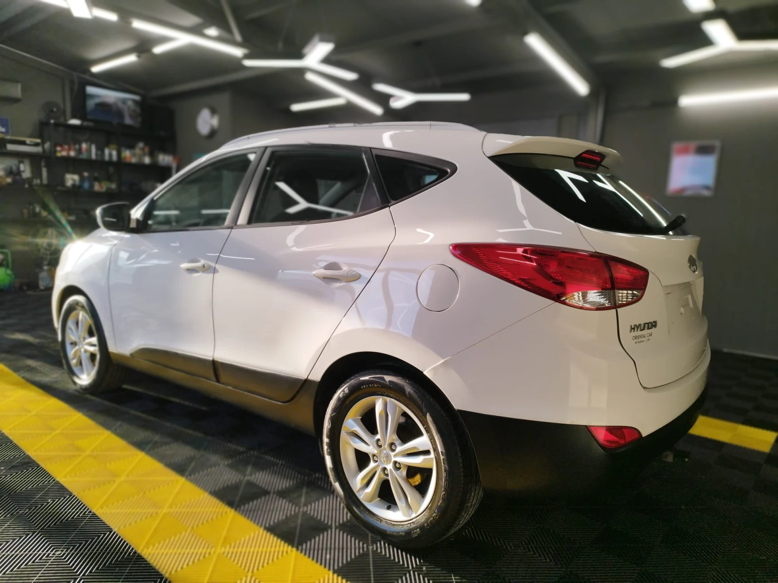 Hyundai IX35 2.0 CRDI 4X4 - изображение 3