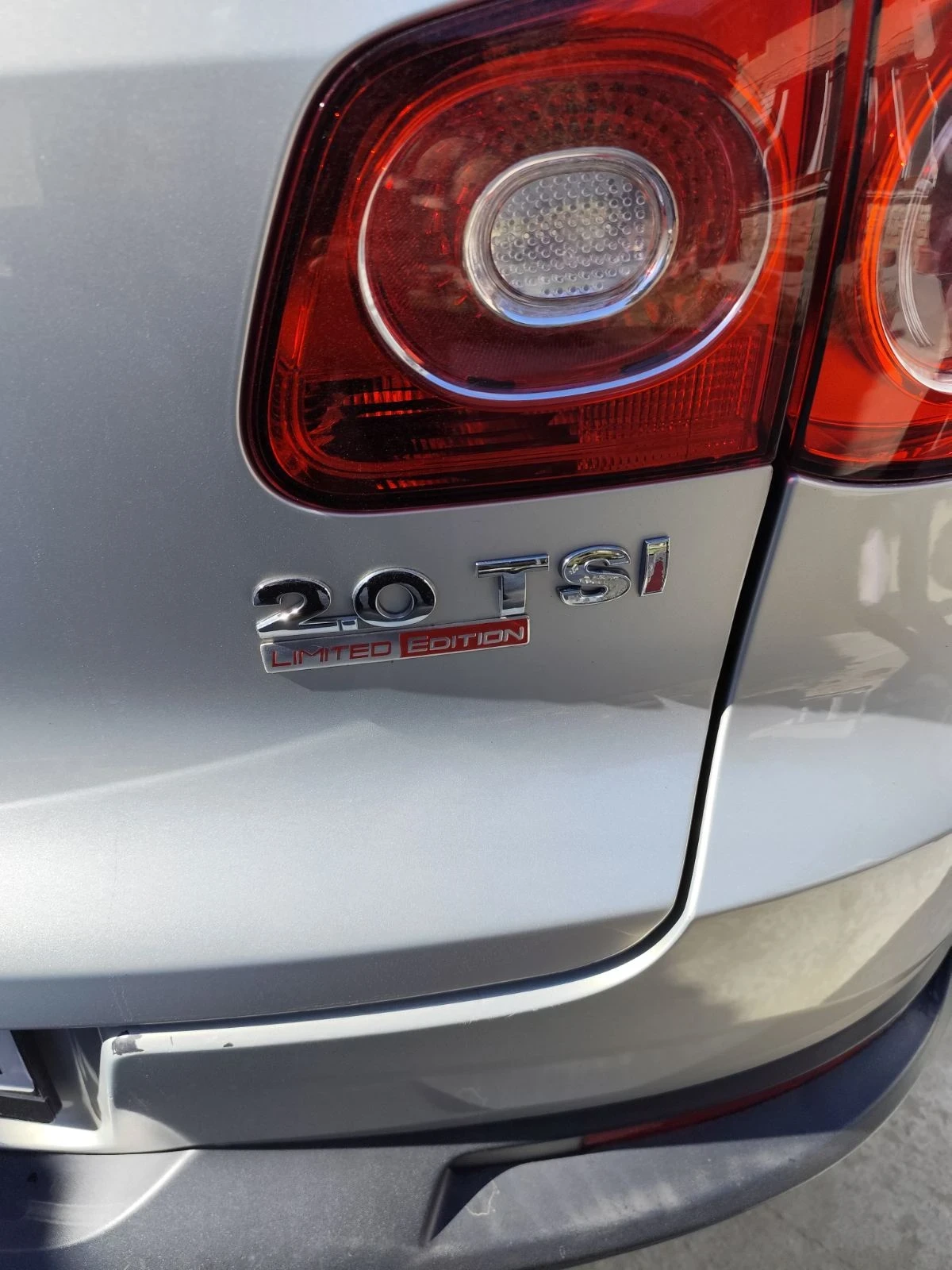 VW Tiguan, снимка 14 - Автомобили и джипове - 54183813