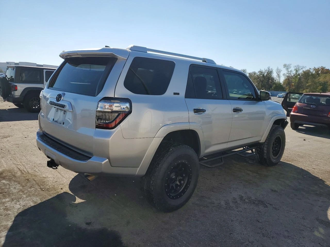 Toyota 4runner SR5 PREMIUM* КОЖА* ШИБИДАХ* ПОДГРЕВ* КАМЕРА - изображение 6