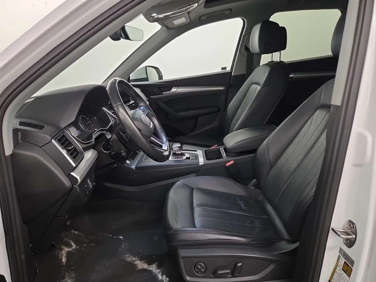 Audi Q5 * PROGRESSIV * CARFAX * ЦЕНА ДО БГ, снимка 7 - Автомобили и джипове - 54883073