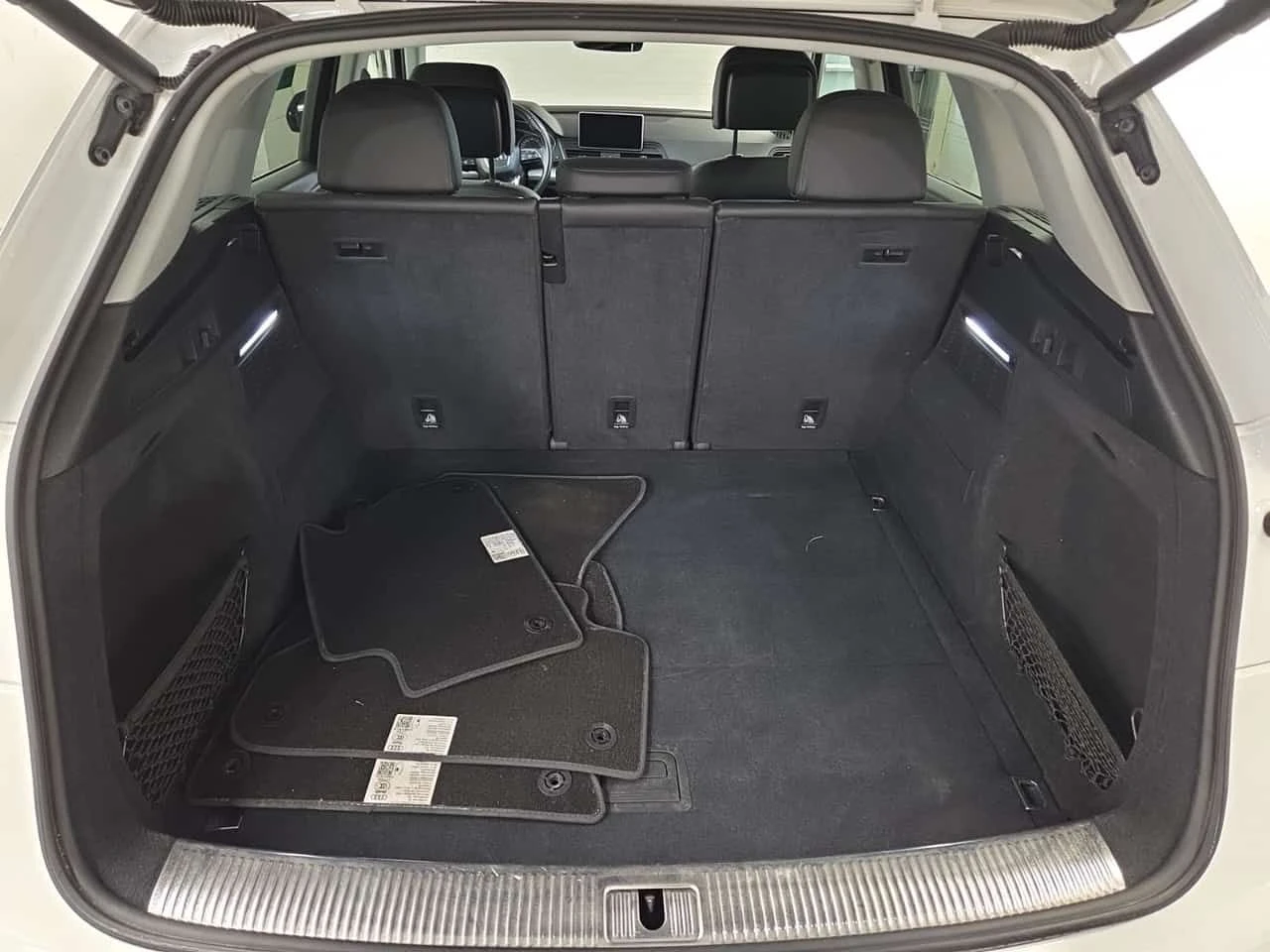 Audi Q5 * PROGRESSIV * CARFAX * ЦЕНА ДО БГ, снимка 15 - Автомобили и джипове - 54883073