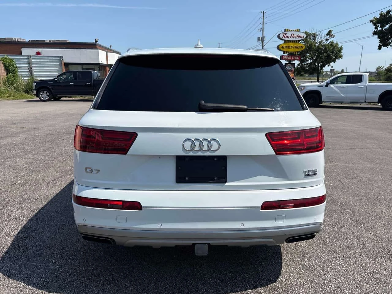 Audi Q7 * 3.0T Komfort * CARFAX * БЕЗ ПЪРВОНАЧАЛНА ВНОСКА, снимка 4 - Автомобили и джипове - 55410492