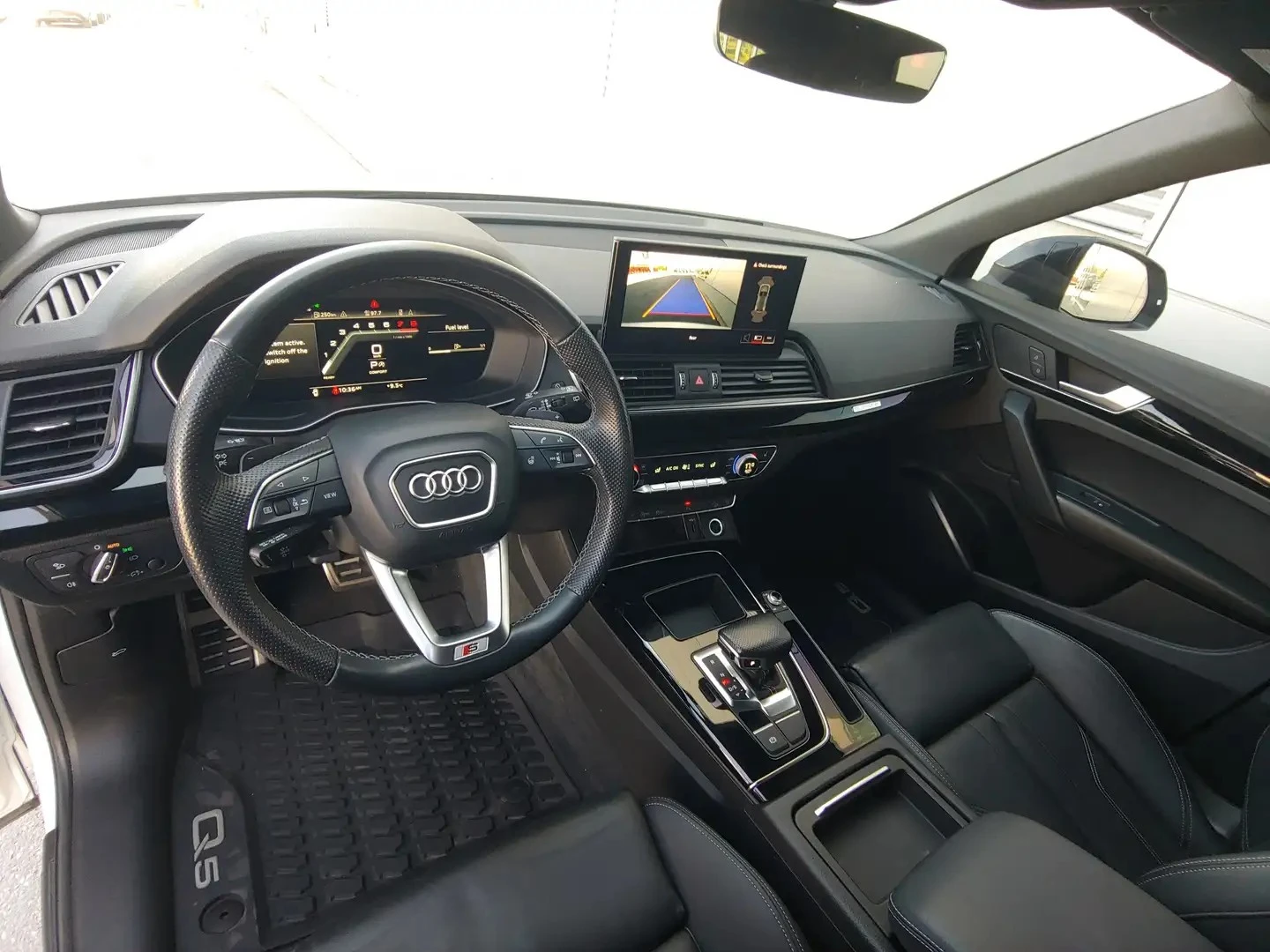 Audi Q5 PROGRESSIV/2.0L AWD/SUNROOF/HTD SEATS, снимка 10 - Автомобили и джипове - 55415467