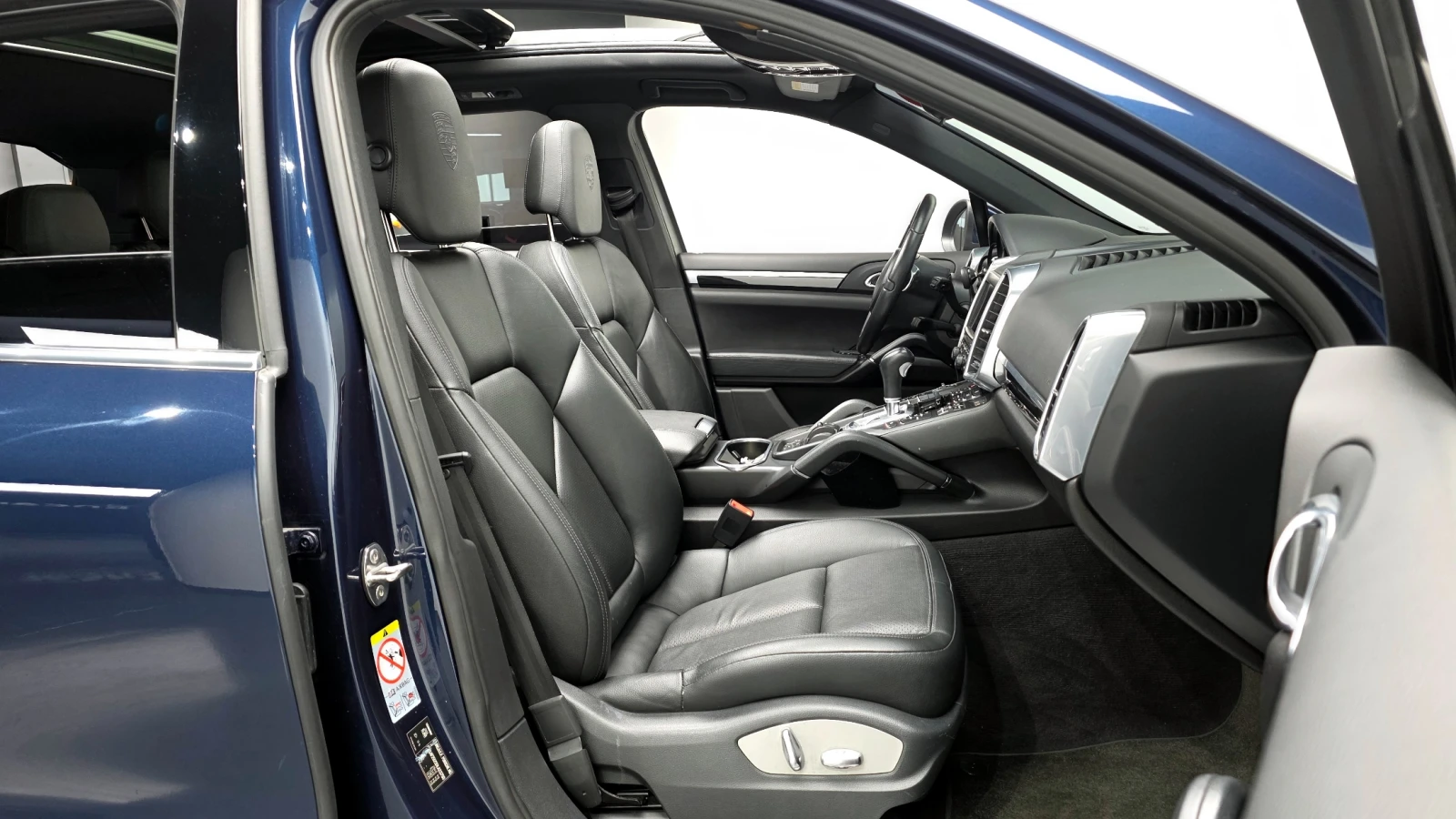 Porsche Cayenne Diesel* ЕЛ. БАГАЖНИК* ЛЮК* КРАЙНА ЦЕНА, снимка 11 - Автомобили и джипове - 55496237