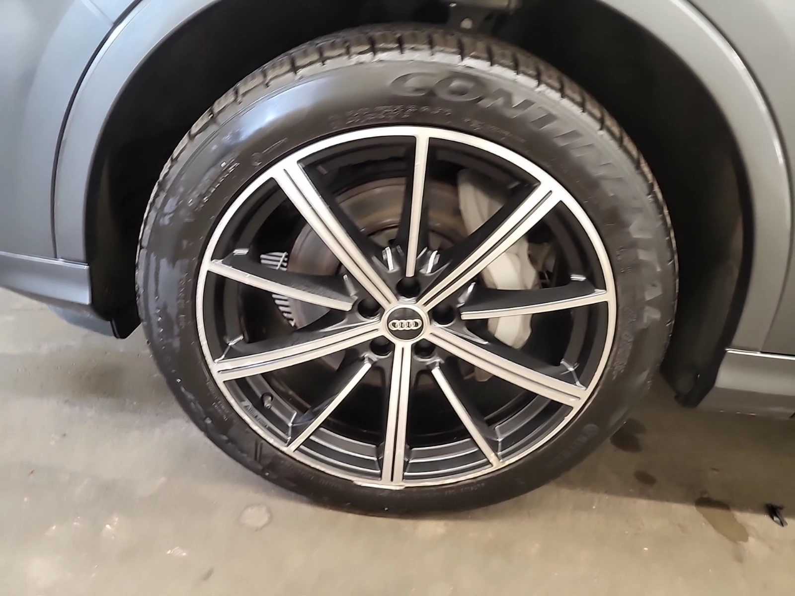 Audi Q7 / ОТ ПРЕДСТАВИТЕЛСТВО / ПЕРФЕКТНО СЕРВИЗИРАНА, снимка 7 - Автомобили и джипове - 56122320